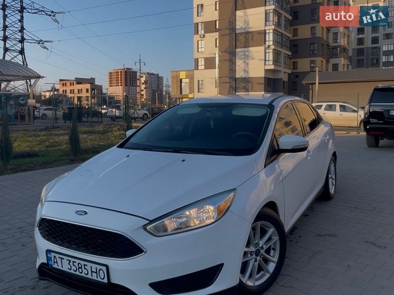 Седан Ford Focus 2015 в Ивано-Франковске