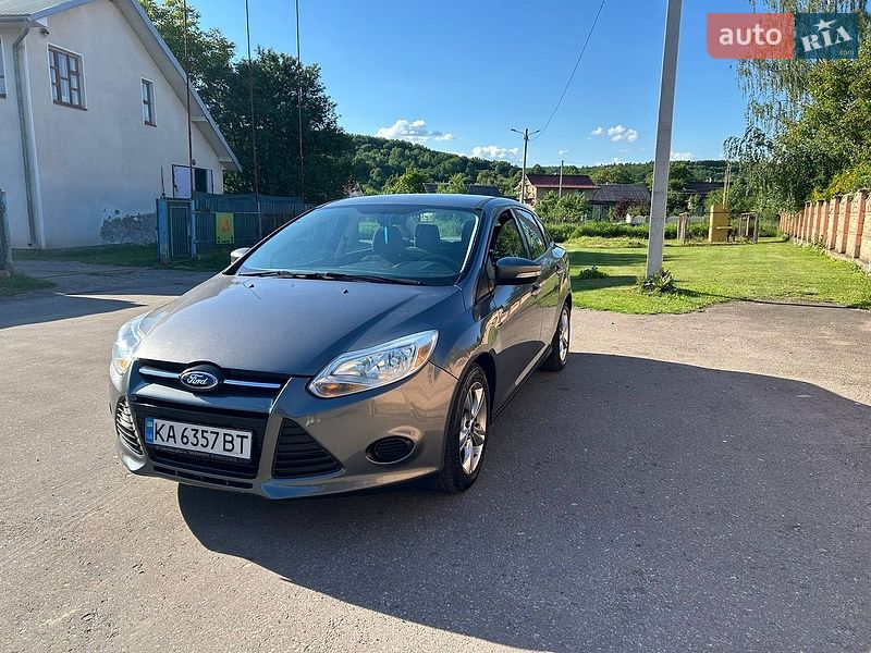 Седан Ford Focus 2013 в Калуше