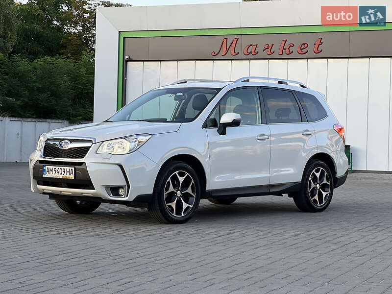 Внедорожник / Кроссовер Subaru Forester 2015 в Житомире