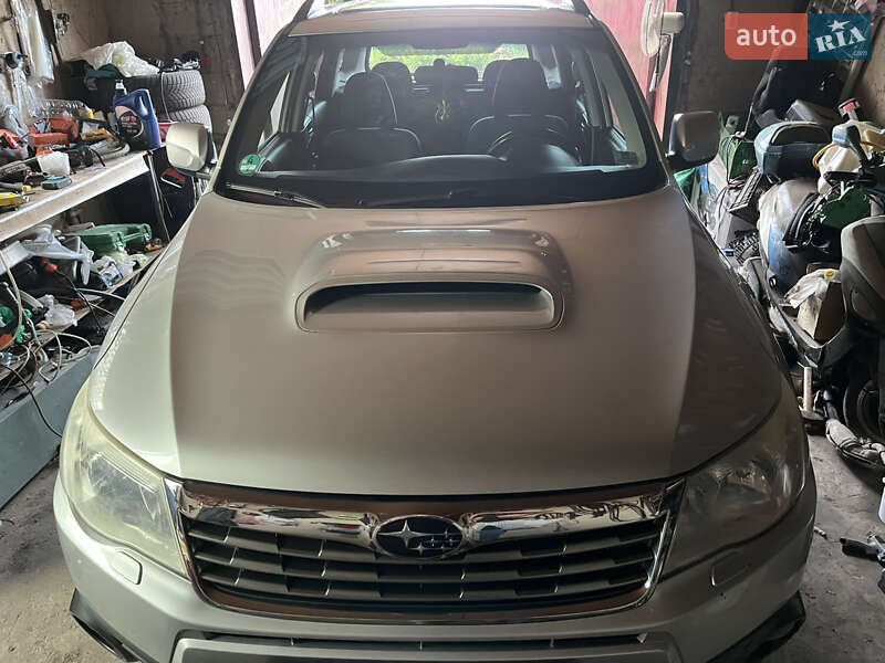 Позашляховик / Кросовер Subaru Forester 2010 в Кам'янському Позашляховик / Кросовер Subaru Forester 2010 в Кам'янському