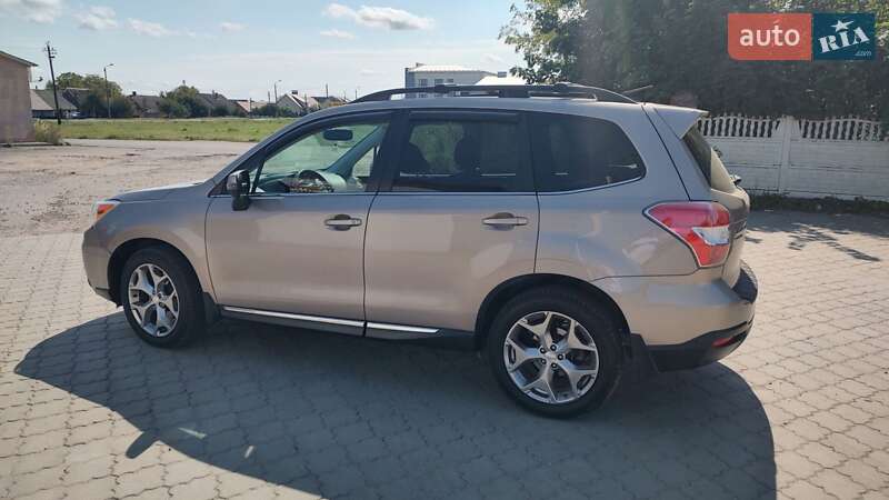 Внедорожник / Кроссовер Subaru Forester 2015 в Ковеле