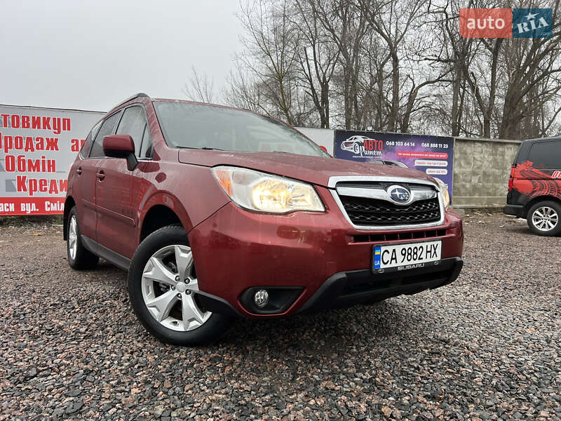 Позашляховик / Кросовер Subaru Forester 2015 в Черкасах