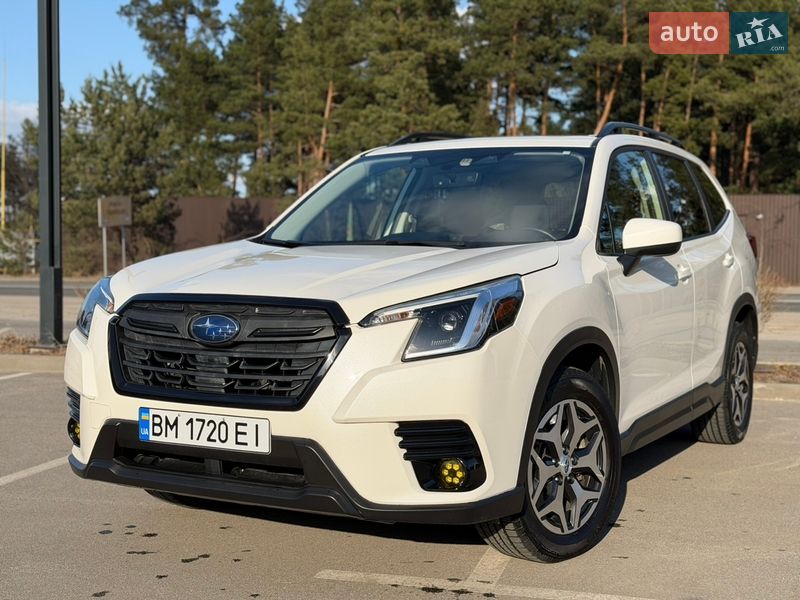 Внедорожник / Кроссовер Subaru Forester 2022 в Киеве