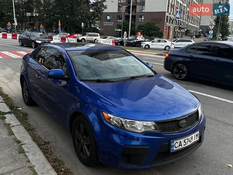 Купе Kia Forte 2011 в Киеве