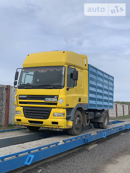 Самосвал DAF FT 2007 в Теплике Самосвал DAF FT 2007 в Теплике