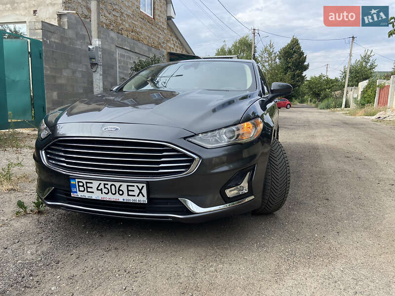 Седан Ford Fusion 2019 в Николаеве