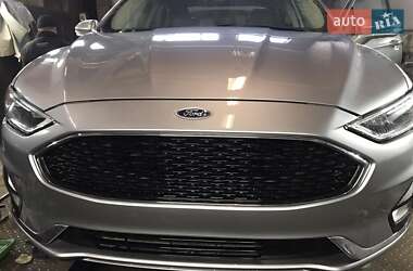 Седан Ford Fusion 2019 в Славутичі