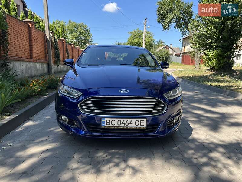 Седан Ford Fusion 2015 в Львове