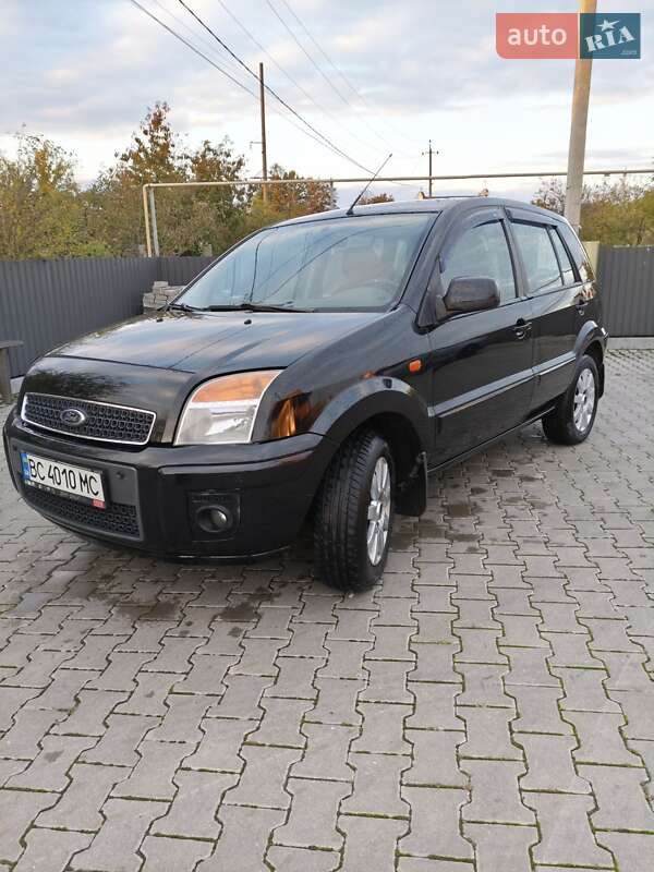 Хэтчбек Ford Fusion 2011 в Львове Хэтчбек Ford Fusion 2011 в Львове