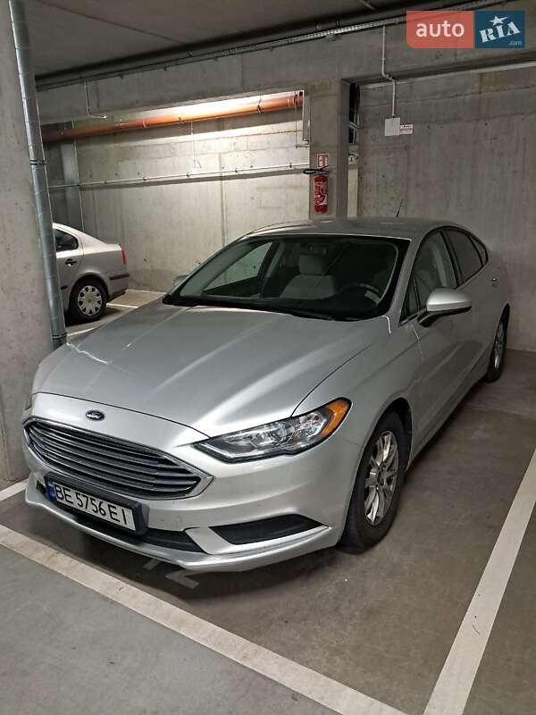 Седан Ford Fusion 2016 в Николаеве Седан Ford Fusion 2016 в Николаеве