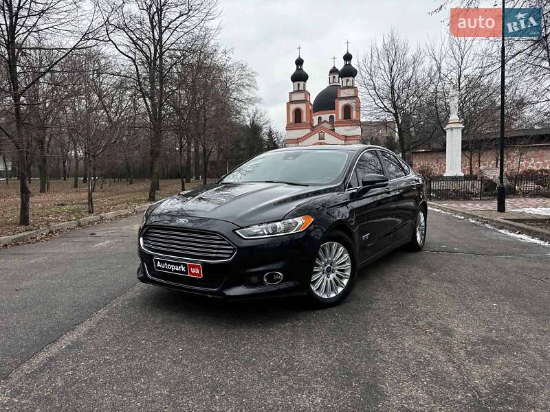 Седан Ford Fusion 2013 в Запорожье