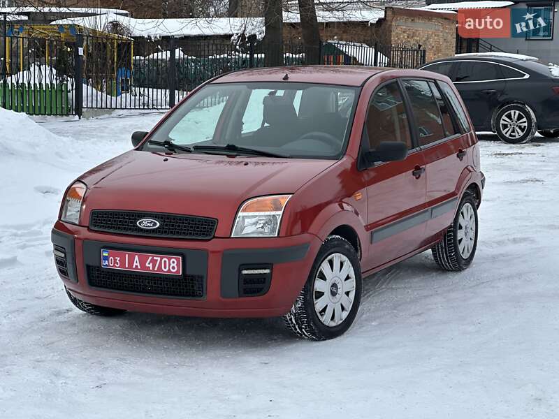 Хэтчбек Ford Fusion 2007 в Коростене