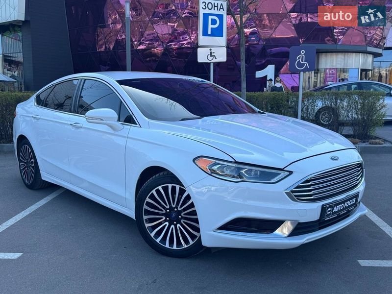 Седан Ford Fusion 2018 в Киеве Седан Ford Fusion 2018 в Киеве