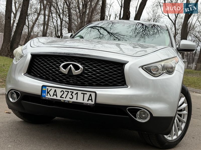 Внедорожник / Кроссовер Infiniti FX 37 2013 в Каменском Внедорожник / Кроссовер Infiniti FX 37 2013 в Каменском