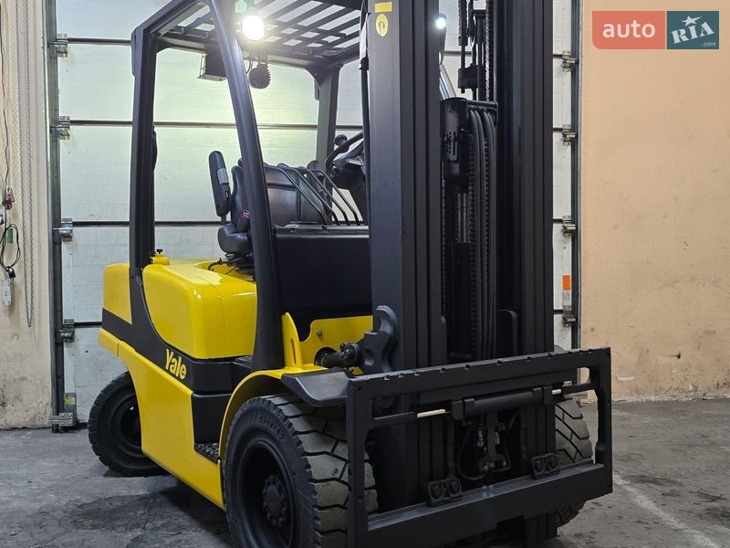 Вилочный погрузчик Yale GDP 2014 в Киеве