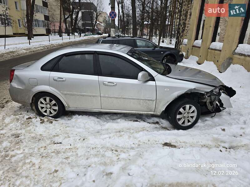 Седан Daewoo Gentra 2015 в Ирпене