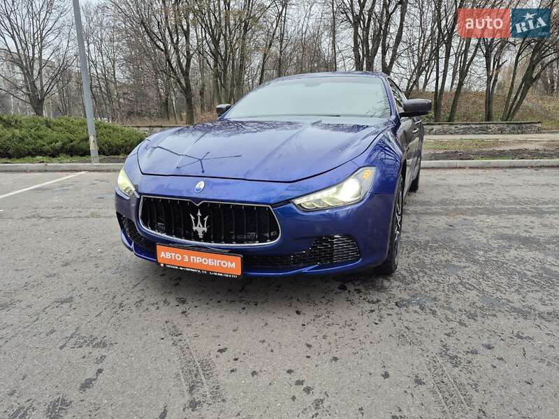 Седан Maserati Ghibli 2014 в Черкассах