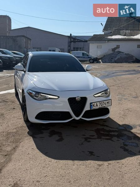 Седан Alfa Romeo Giulia 2017 в Ірпені