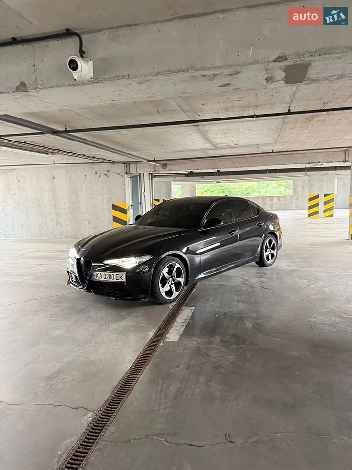 Alfa Romeo Giulia 2017 photo 3