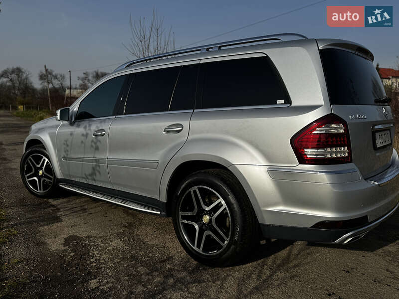 Внедорожник / Кроссовер Mercedes-Benz GL-Class 2011 в Снятине