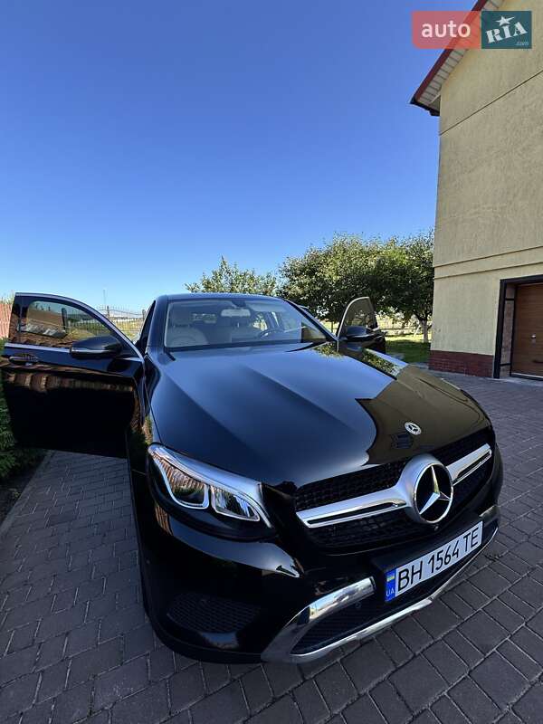 Внедорожник / Кроссовер Mercedes-Benz GLC-Class Coupe 2017 в Львове Внедорожник / Кроссовер Mercedes-Benz GLC-Class Coupe 2017 в Львове