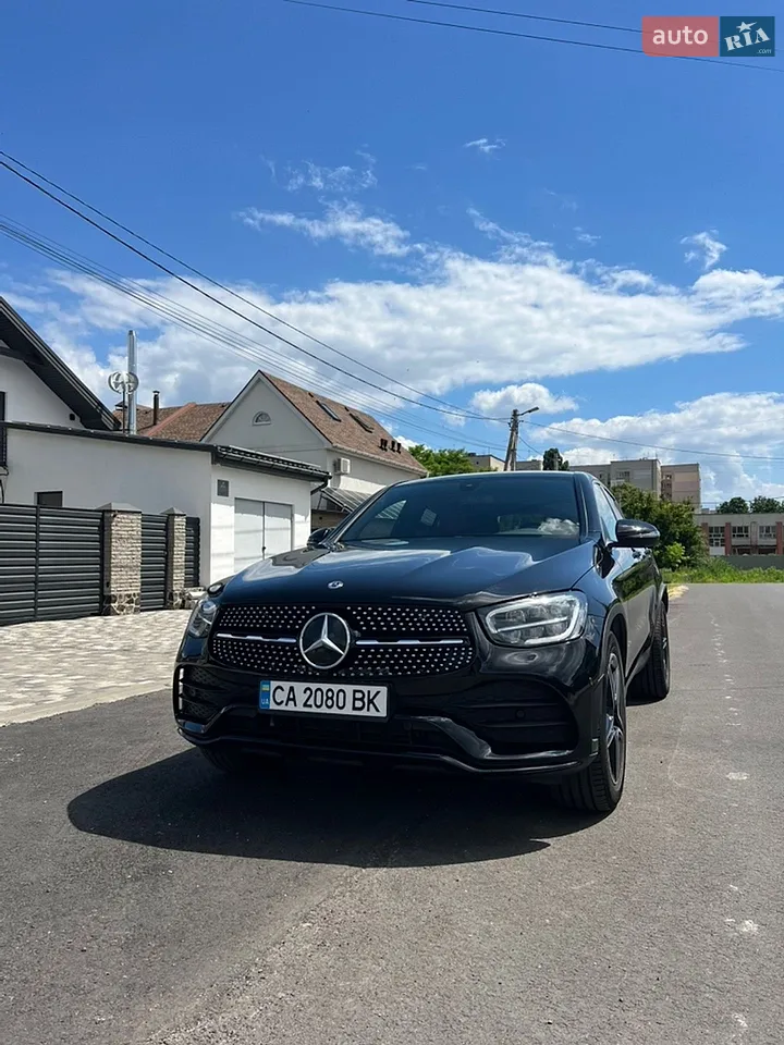 Mercedes-Benz Glc-Class 2019 photo 2