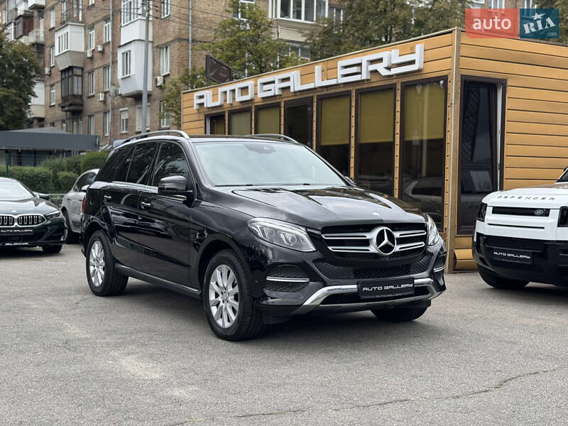 Внедорожник / Кроссовер Mercedes-Benz GLE-Class 2015 в Киеве
