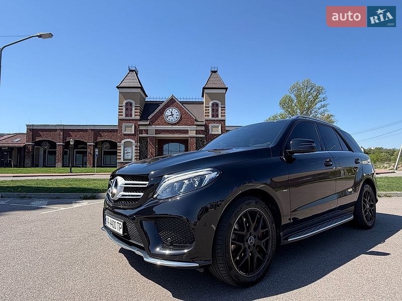 Внедорожник / Кроссовер Mercedes-Benz GLE-Class 2018 в Киеве