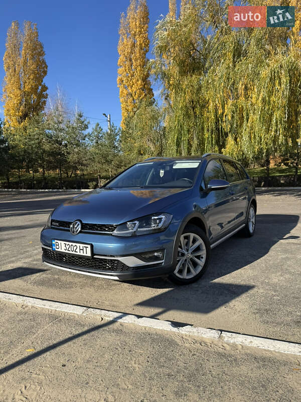 Универсал Volkswagen Golf Alltrack 2018 в Кременчуге