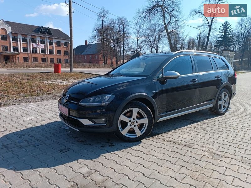 Универсал Volkswagen Golf Alltrack 2015 в Дрогобыче Универсал Volkswagen Golf Alltrack 2015 в Дрогобыче