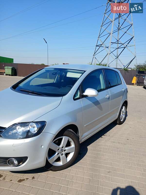 Хэтчбек Volkswagen Golf Plus 2011 в Одессе Хэтчбек Volkswagen Golf Plus 2011 в Одессе