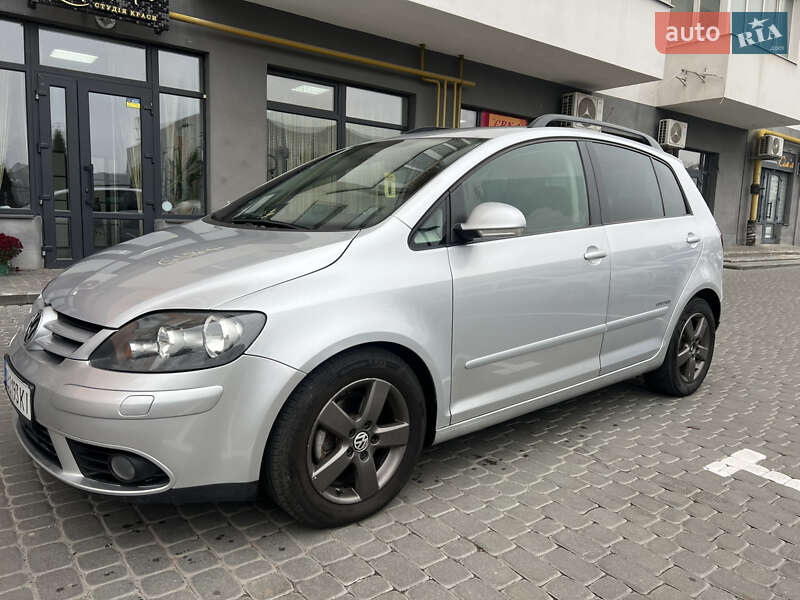 Хэтчбек Volkswagen Golf Plus 2008 в Виннице