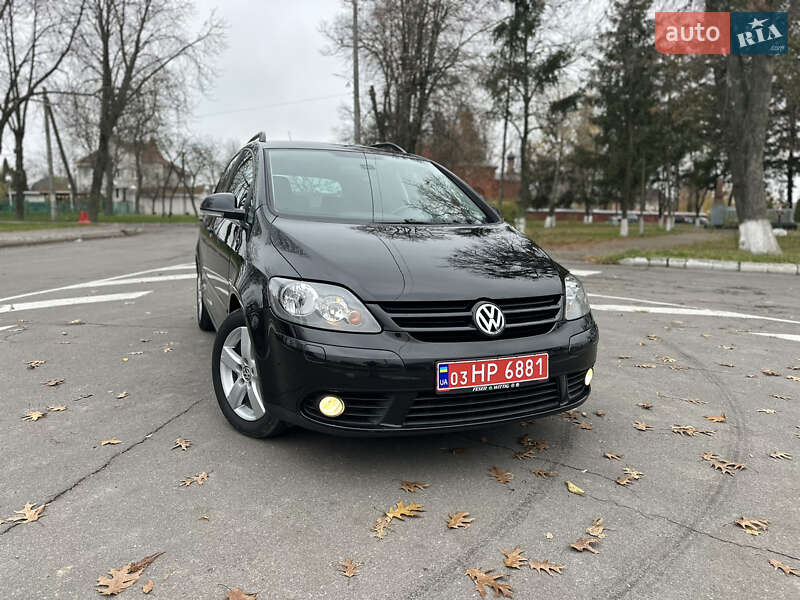 Хэтчбек Volkswagen Golf Plus 2008 в Виннице