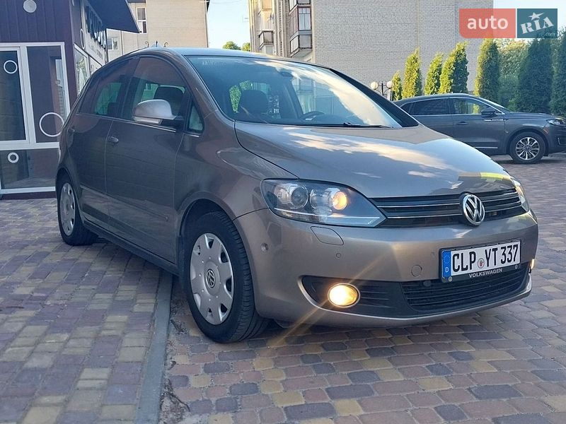 Хэтчбек Volkswagen Golf Plus 2011 в Владимире Хэтчбек Volkswagen Golf Plus 2011 в Владимире