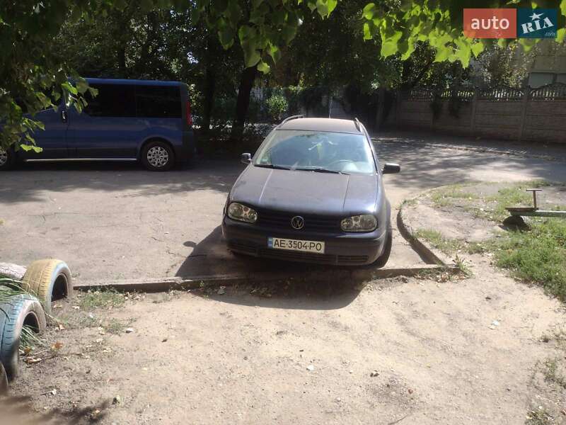 Универсал Volkswagen Golf 2000 в Кривом Роге
