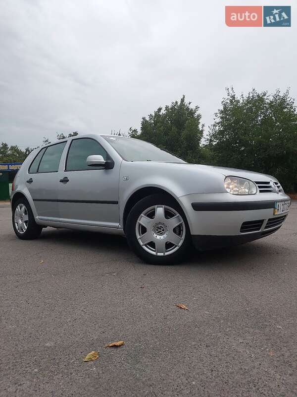 Хэтчбек Volkswagen Golf 2003 в Васильковке Хэтчбек Volkswagen Golf 2003 в Васильковке
