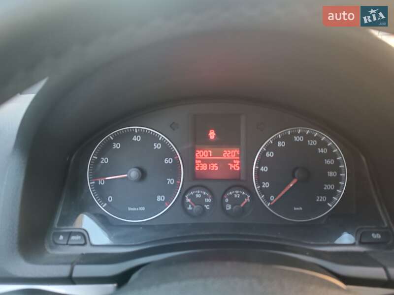 Хетчбек Volkswagen Golf 2008 в Андрушівці