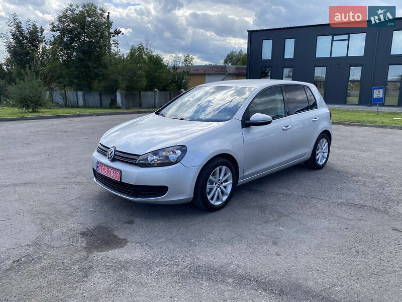 Хэтчбек Volkswagen Golf 2009 в Ивано-Франковске Хэтчбек Volkswagen Golf 2009 в Ивано-Франковске
