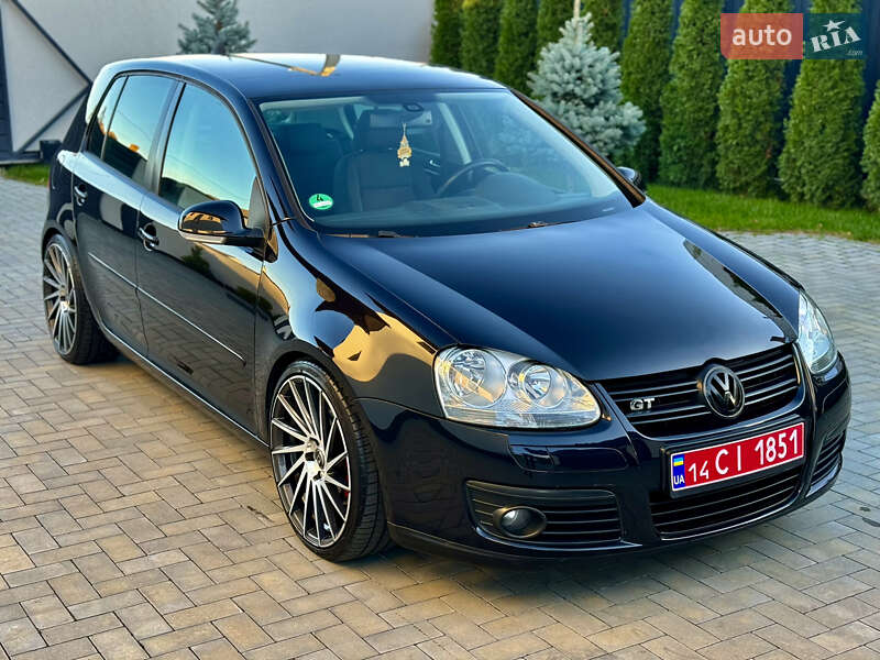 Хэтчбек Volkswagen Golf 2007 в Умани