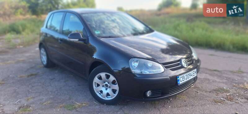 Хэтчбек Volkswagen Golf 2003 в Нежине Хэтчбек Volkswagen Golf 2003 в Нежине