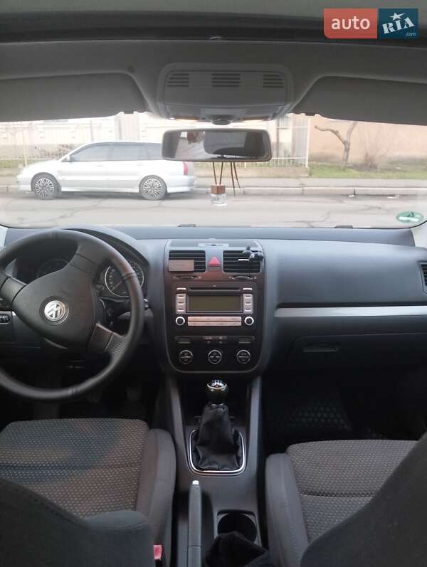 Універсал Volkswagen Golf 2008 в Миколаєві
