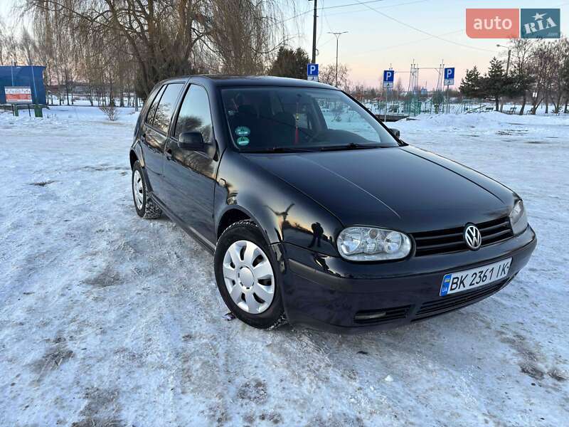 Хэтчбек Volkswagen Golf 1998 в Здолбунове Хэтчбек Volkswagen Golf 1998 в Здолбунове
