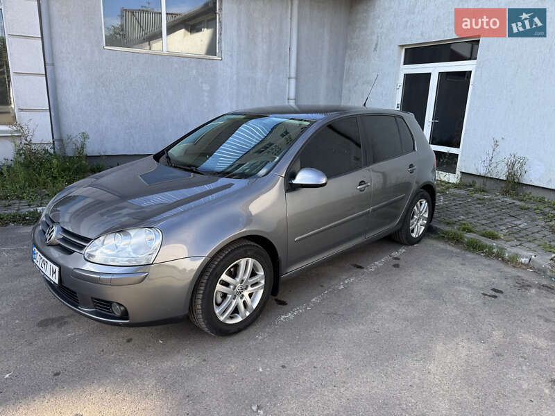 Хетчбек Volkswagen Golf 2007 в Стрию Хетчбек Volkswagen Golf 2007 в Стрию