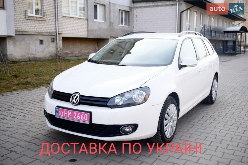 Универсал Volkswagen Golf 2011 в Дубно