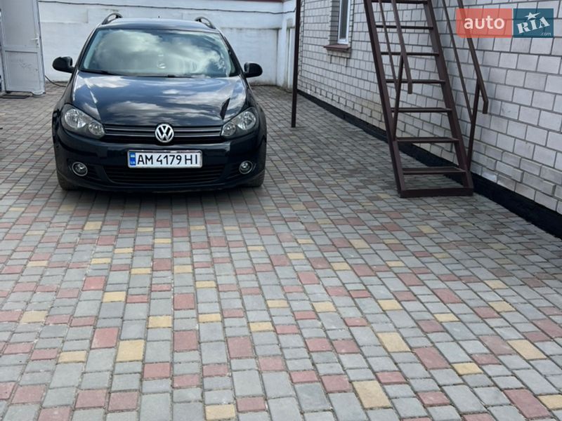 Універсал Volkswagen Golf 2009 в Звягелі Універсал Volkswagen Golf 2009 в Звягелі