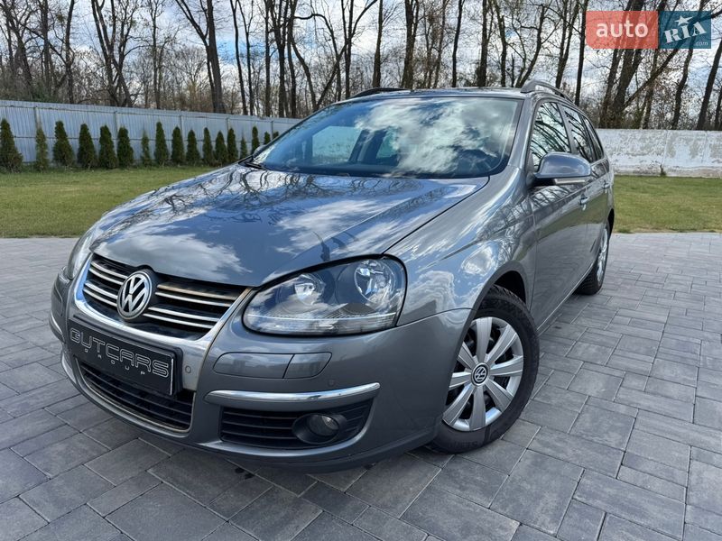 Универсал Volkswagen Golf 2009 в Луцке