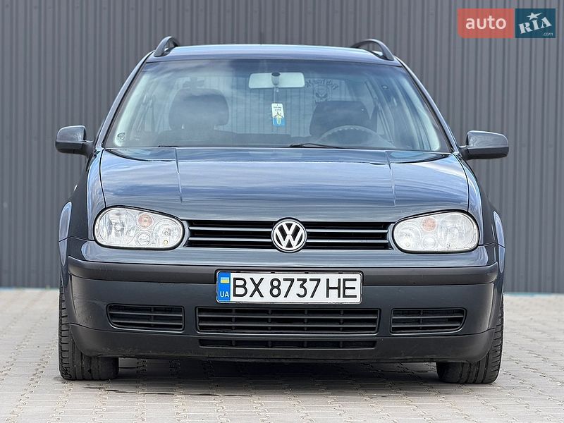 Універсал Volkswagen Golf 2001 в Летичіві
