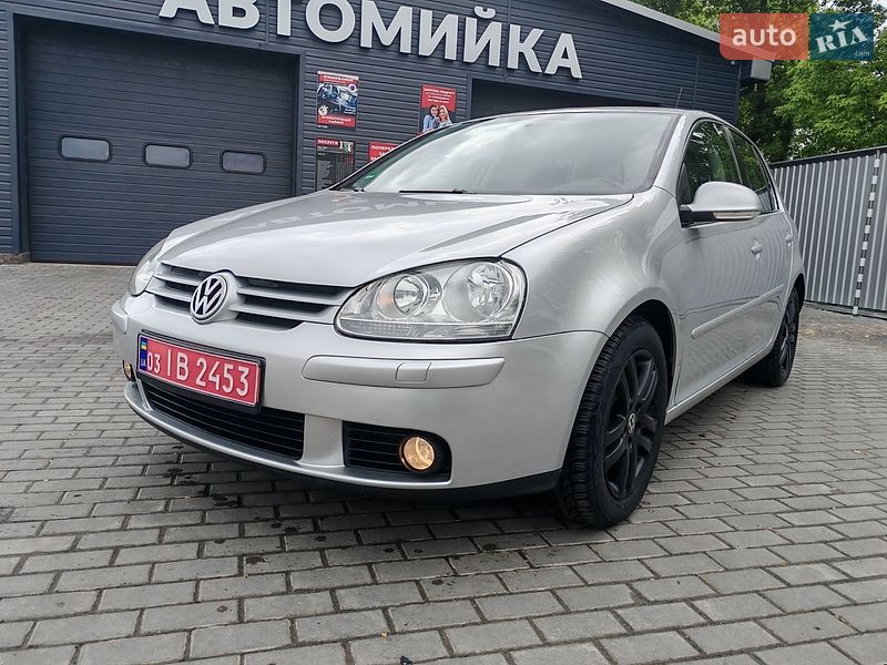 Хэтчбек Volkswagen Golf 2008 в Александрие