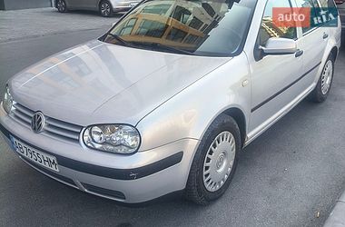 Универсал Volkswagen Golf 1999 в Виннице