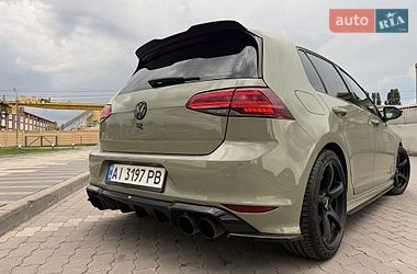 Хэтчбек Volkswagen Golf 2017 в Хмельницком